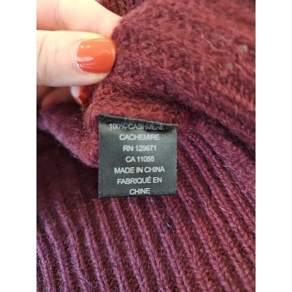 360 Cashmere Maroon One-Shoulder Sweater- Size SMALL - Picture 4 of 5